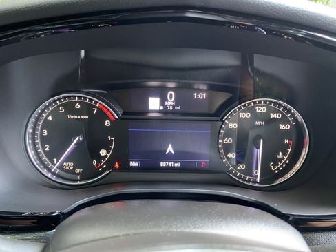 Used 2021 Cadillac XT5 Premium Luxury FWD image 21