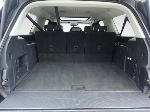 Used 2025 Ford Expedition Max Platinum AWD/4WD image 35