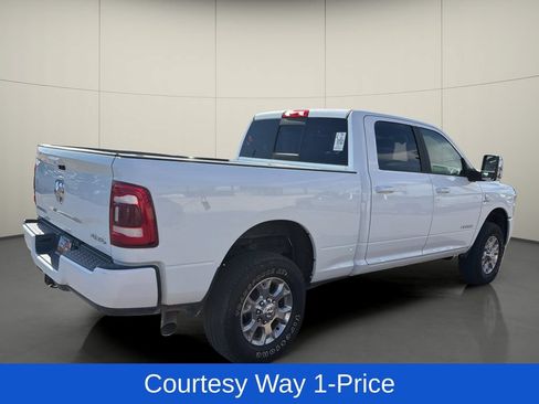 Used 2024 RAM 2500 Laramie AWD/4WD image 9
