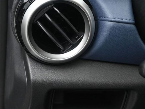 New 2025 Nissan Versa SV w/ Trunk Package image 21