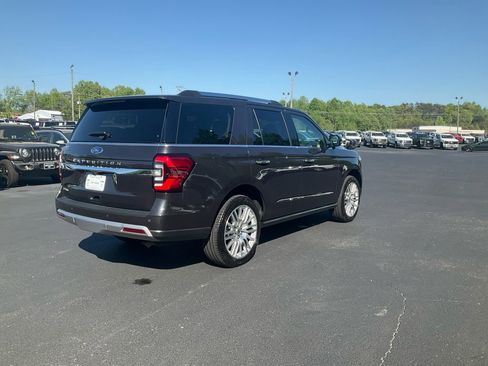 Used 2024 Ford Expedition Limited AWD/4WD image 5