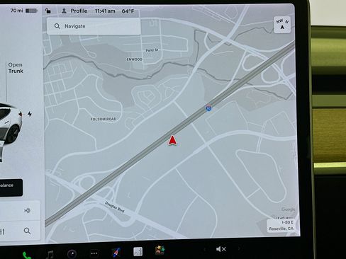 Used 2021 Tesla Model 3 Standard Range Plus image 19