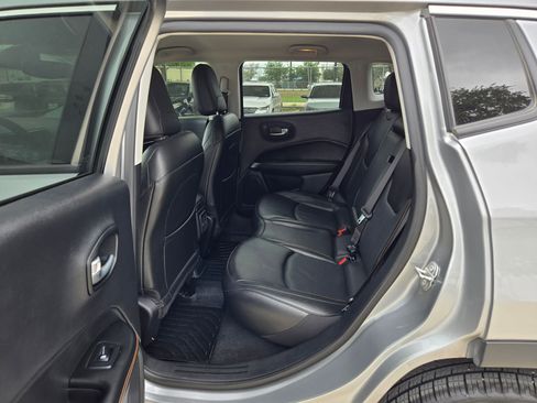 Used 2021 Jeep Compass Limited AWD/4WD image 21