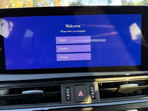Used 2024 Lexus ES 350 F Sport w/ Accessory Package (Z2) FWD image 23