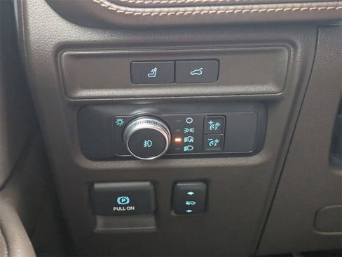 Used 2022 Ford Expedition King Ranch image 27