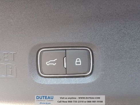 Used 2025 Ford Expedition Platinum w/ Driver's Package image 6