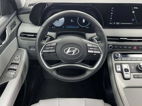Used 2025 Hyundai Palisade SEL FWD image 21