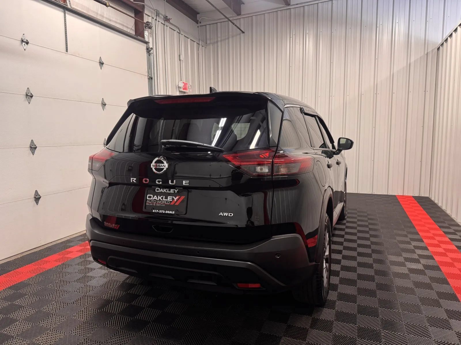 Used 2021 Nissan Rogue S AWD/4WD image 15