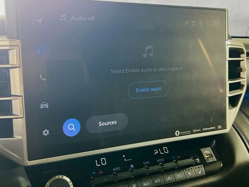 Used 2023 Toyota Tundra Platinum image 22