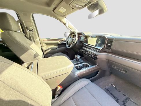 Used 2024 Chevrolet Silverado 1500 LT image 28
