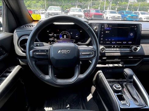 Used 2024 Chevrolet Colorado Trail Boss w/ Safety Package AWD/4WD image 6