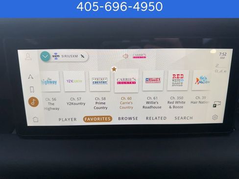 Used 2024 Land Rover Defender 110 S image 28