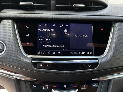 Certified 2024 Cadillac XT5 Premium Luxury w/ Technology Package FWD image 24