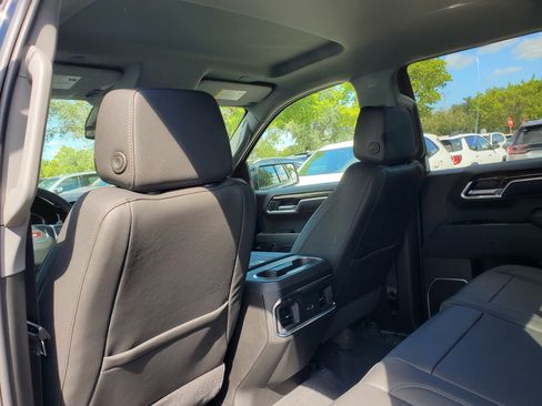 New 2026 GMC Sierra 1500 Elevation w/ Elevation Premium Package image 9