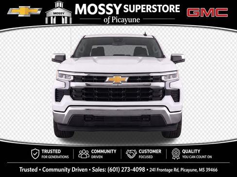Used 2024 Chevrolet Silverado 1500 LT w/ Z71 Off-Road Package AWD/4WD image 6