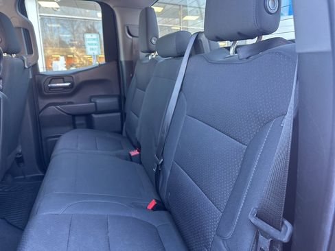 Used 2019 Chevrolet Silverado 1500 Custom Trail Boss w/ Custom Convenience Package image 12