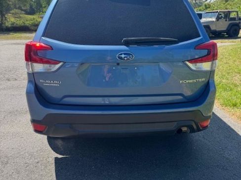 Used 2023 Subaru Forester AWD/4WD image 6