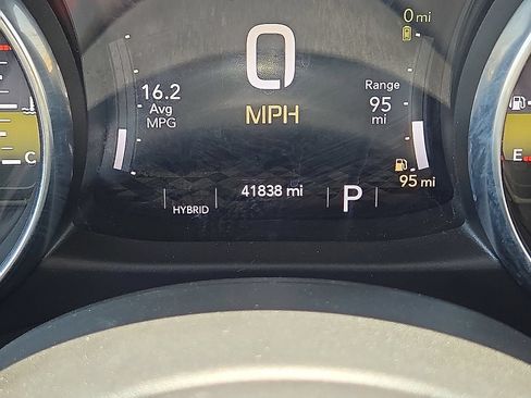 Used 2023 Jeep Wrangler Unlimited Sahara AWD/4WD image 25