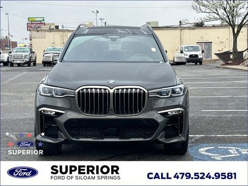 Used 2022 BMW X7 M50i AWD/4WD image 16