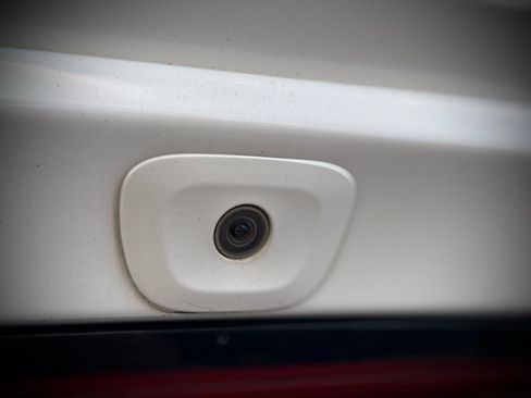 Used 2015 Dodge Charger R/T w/ Plus Group image 11