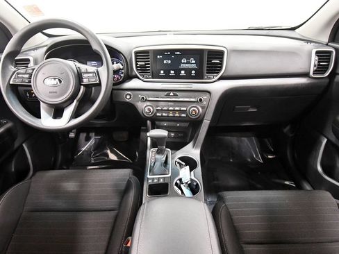 Certified 2022 Kia Sportage LX w/ LX AWD Value Edition Package image 3
