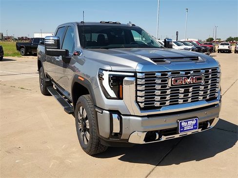 New 2025 GMC Sierra 2500 Denali w/ Denali Reserve Package image 6