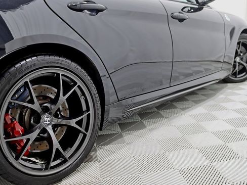 Used 2024 Alfa Romeo Giulia Quadrifoglio w/ Active Assist Plus Package image 11