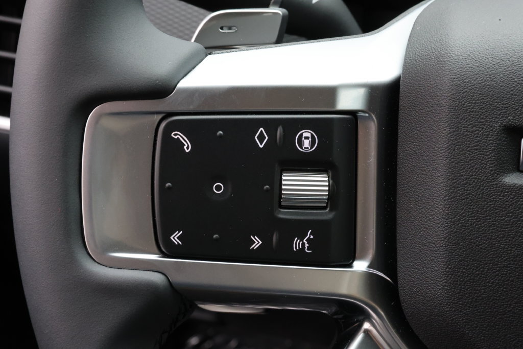 New 2026 Land Rover Discovery Dynamic SE AWD/4WD image 22