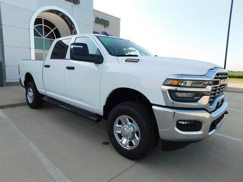 New 2026 RAM 2500 Tradesman image 33