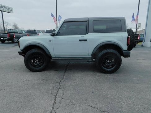 Used 2023 Ford Bronco Wildtrak image 6