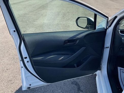 Used 2024 Toyota Corolla LE image 20