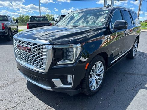 Used 2024 GMC Yukon Denali w/ Denali Reserve Package AWD/4WD image 8
