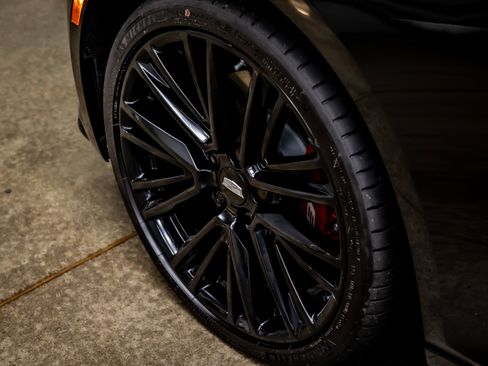 Used 2024 Cadillac CT5 V w/ LPO, ONYX Package image 18