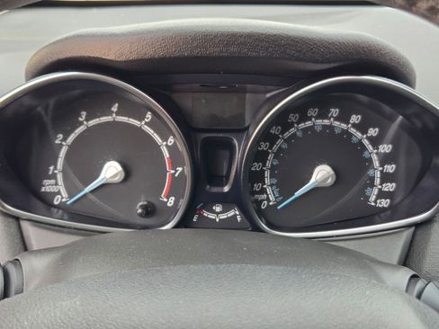 Used 2015 Ford Fiesta SE image 14