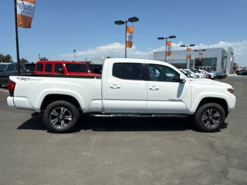 Used 2019 Toyota Tacoma TRD Sport RWD image 10
