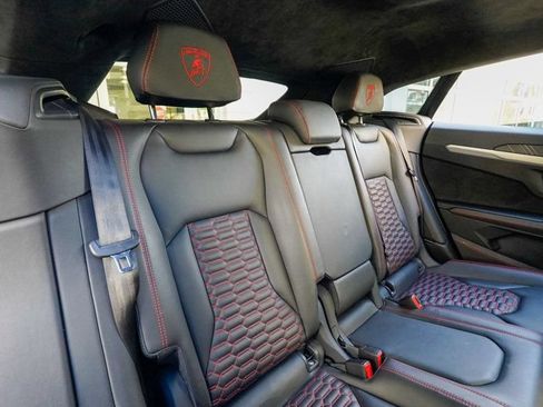 Used 2019 Lamborghini Urus AWD/4WD image 98