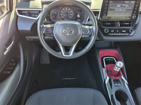 Used 2022 Toyota Corolla SE image 7
