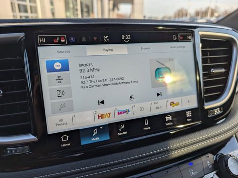 New 2026 Chrysler Pacifica Select image 23