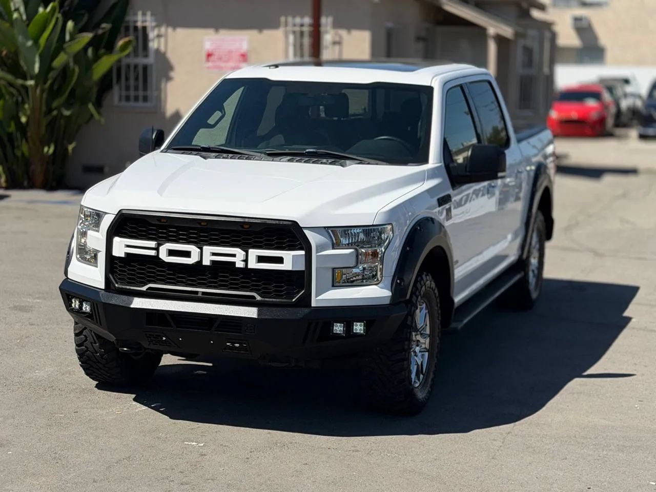 Used 2016 Ford F150 XLT w/ Equipment Group 302A Luxury AWD/4WD image 7