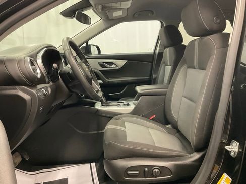 Used 2023 Chevrolet Blazer LT w/ Driver Confidence Package image 4