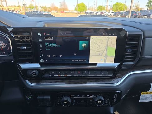 New 2026 Chevrolet Silverado 1500 LT Trail Boss w/ Safety Package AWD/4WD image 18
