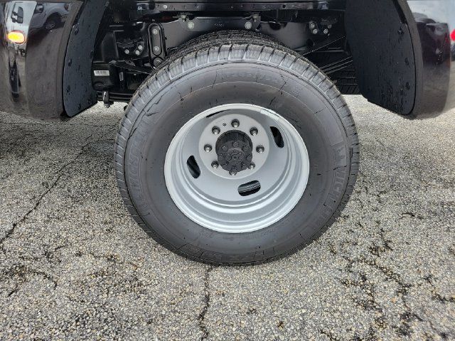 New 2027 Ford F350 XL AWD/4WD image 6