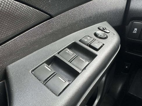 Used 2014 Honda CR-V LX image 28