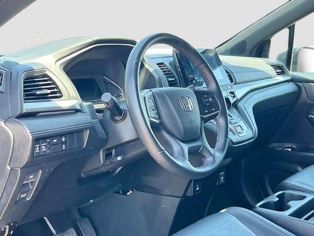 Used 2024 Honda Odyssey Sport image 9