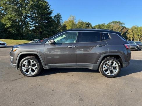 Used 2018 Jeep Compass Limited image 2