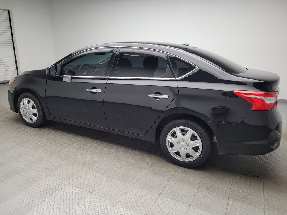 Used 2017 Nissan Sentra SV FWD image 3
