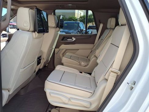 New 2026 GMC Yukon Denali w/ Denali Reserve Package AWD/4WD image 20