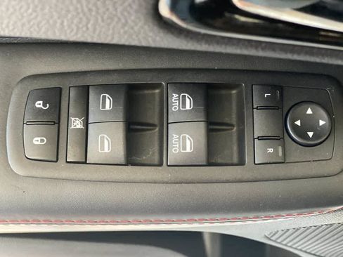 Used 2023 Dodge Durango GT AWD/4WD image 16