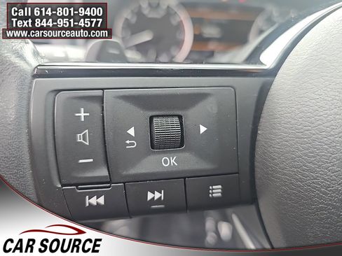 Used 2022 Nissan Rogue SL w/ SL Premium Package image 13