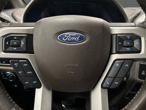 Used 2018 Ford F150 King Ranch w/ Equipment Group 601A Luxury image 17